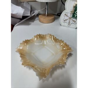 Vintage Indiana Glass Diamond‎ Point Candy Dish Iridescent Peach White Milk
